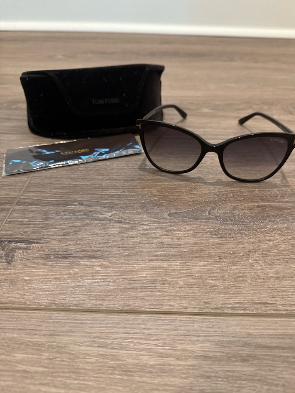 Tom Ford Women’s Ani 58mm Gradient Black Cat-Eye Sunglasses - Mint Condition
